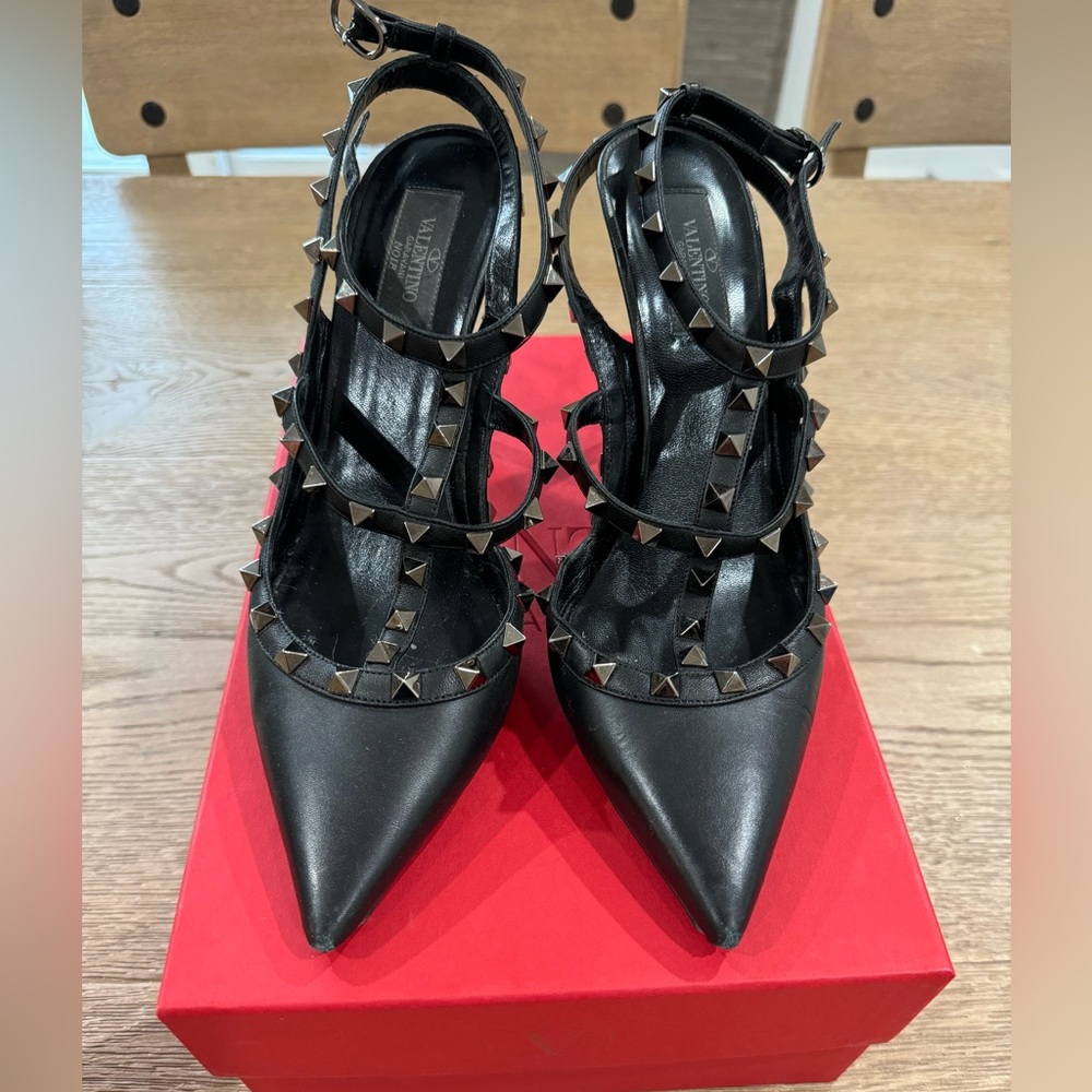 Valentino ROCKSTUD ANKLE STRAP PUMP